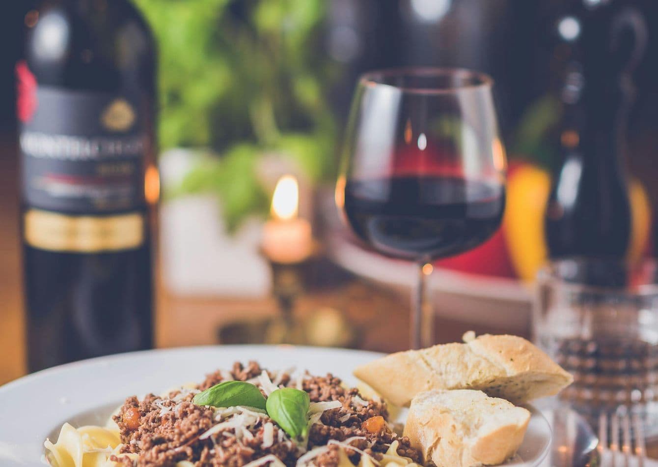 Profitable Neighborhood Restaurant with Turnkey Operations