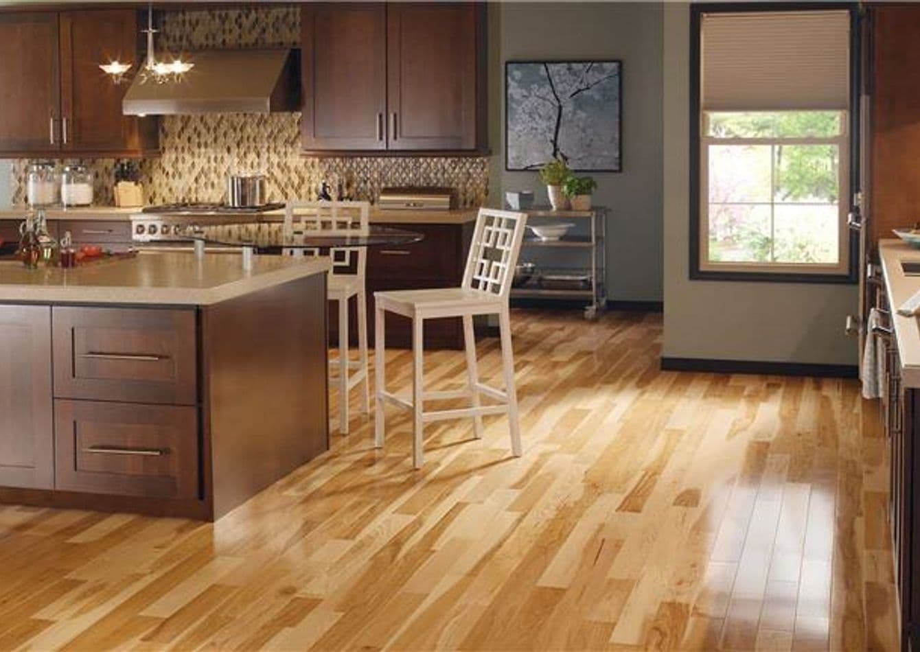 Growing Flooring Franchise with Low Overhead Operations