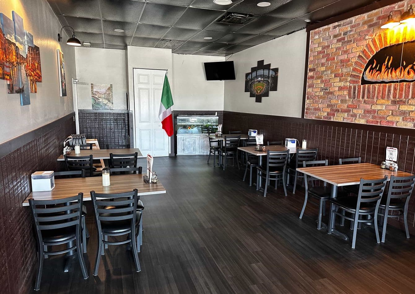 Turnkey Pizza Italian Restaurant with Established Clientele