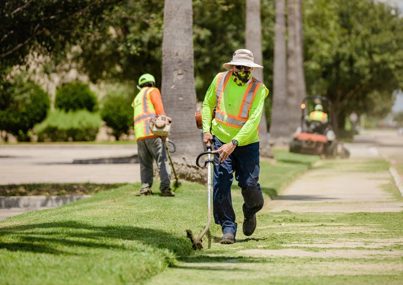 Established Commercial Landscaping Business with Recurring Contracts