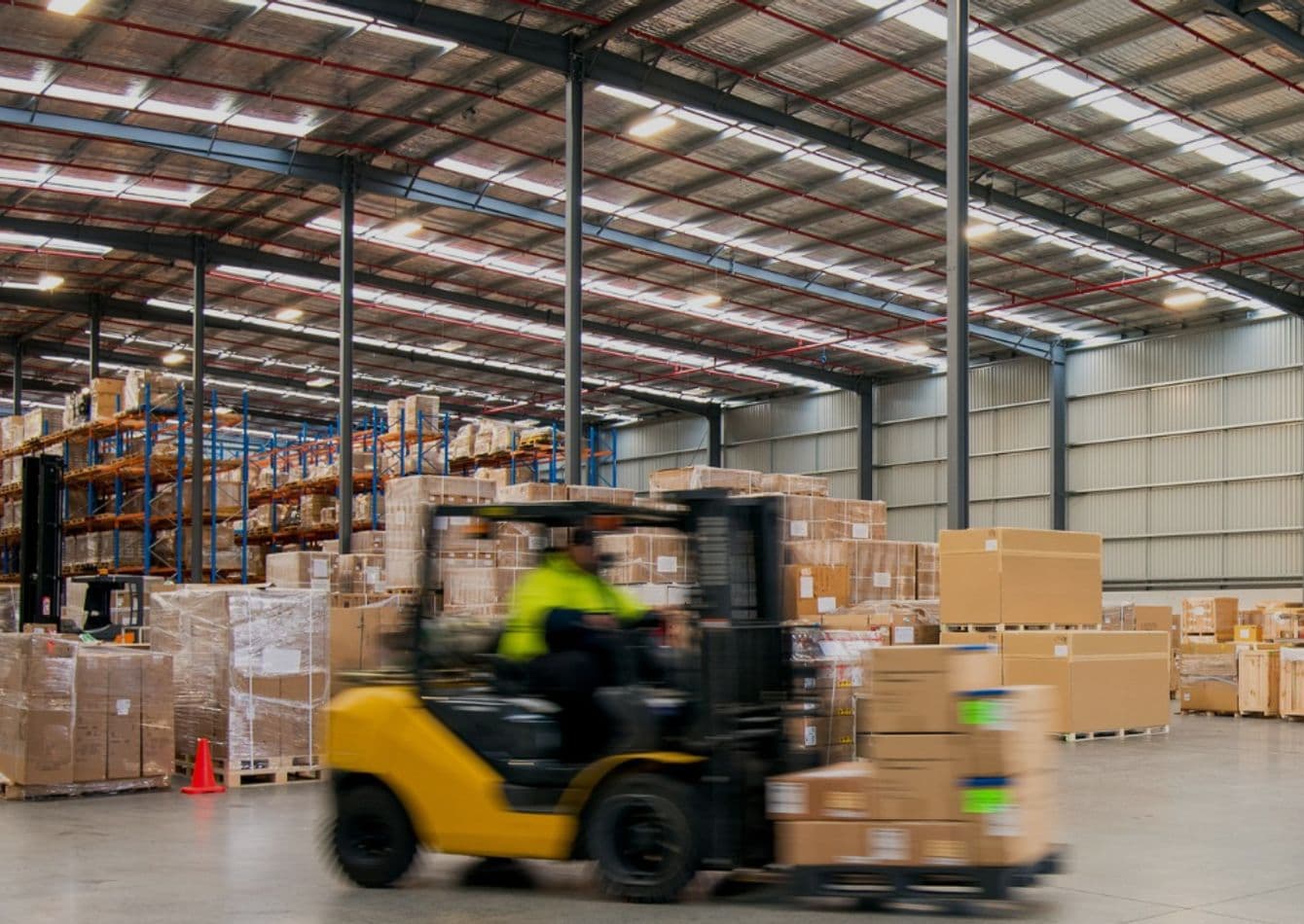 Thriving 3PL Warehouse with Favorable Leases