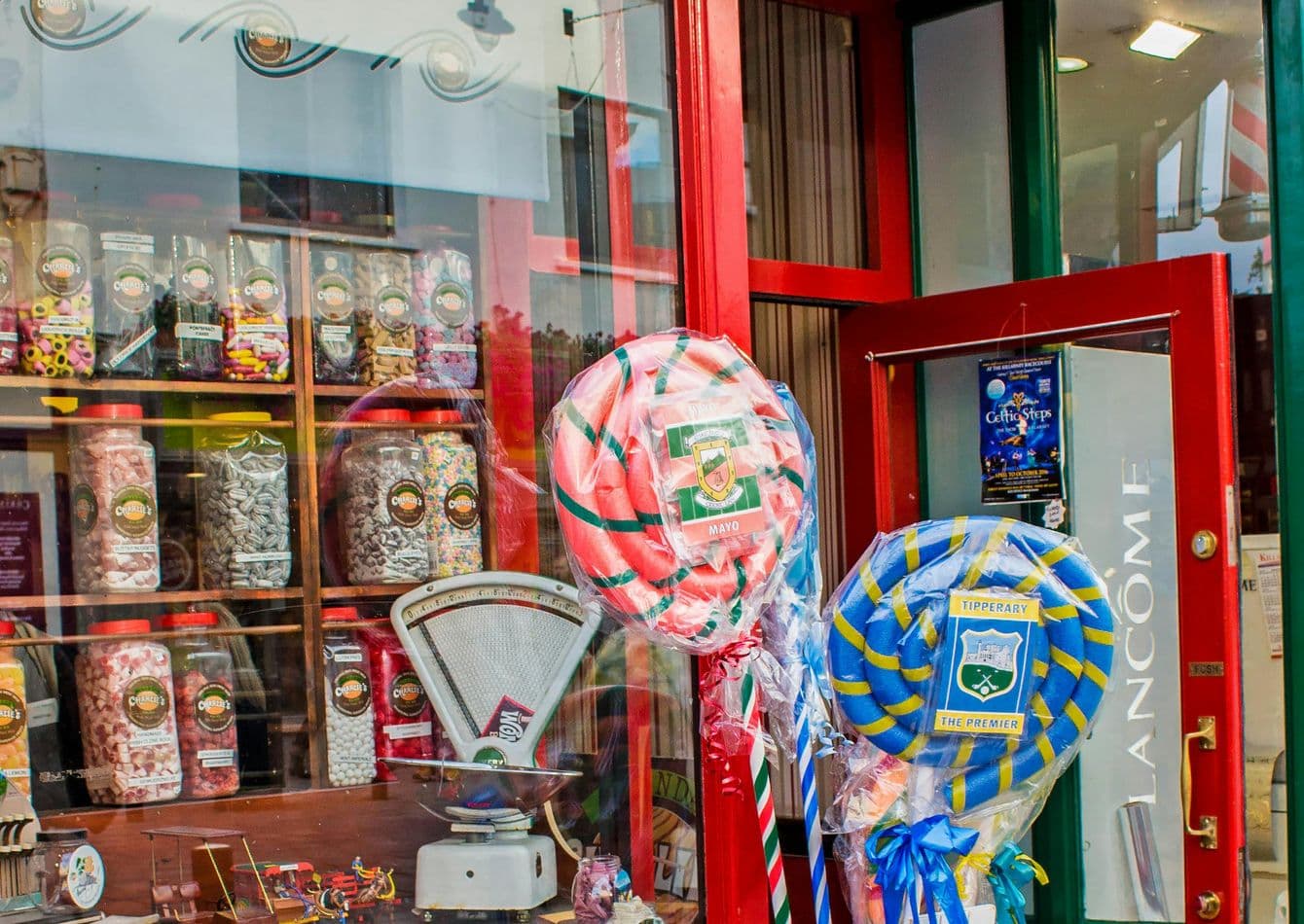 Profitable Specialty Food Store with Loyal Customer Base