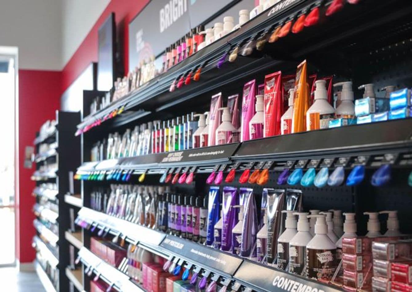 Established Beauty Retailer with Multiple Revenue Streams