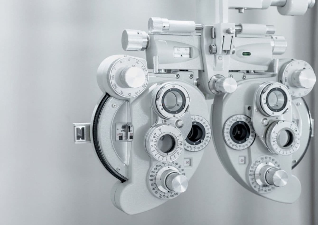 Premier Ophthalmic Equipment Distributor with International Reach