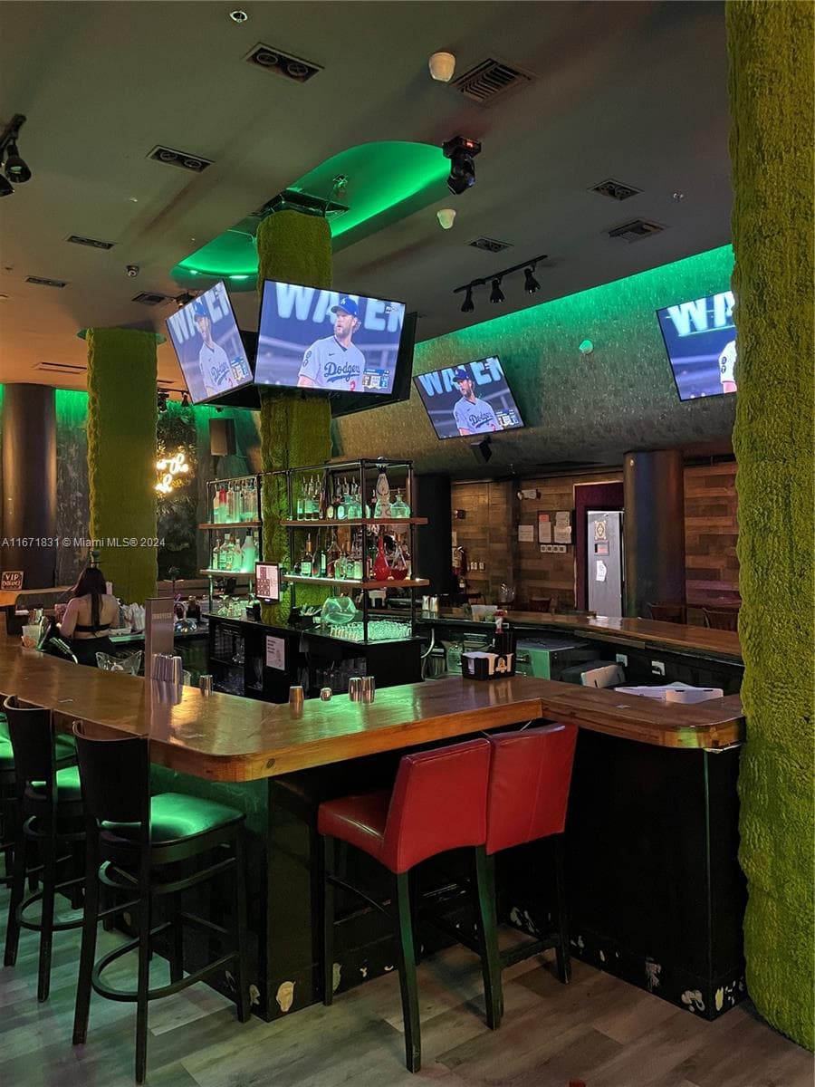 Turnkey Restaurant with Prime Location