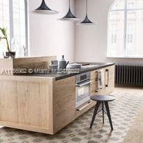 Profitable High End Showroom with Loyal Clientele