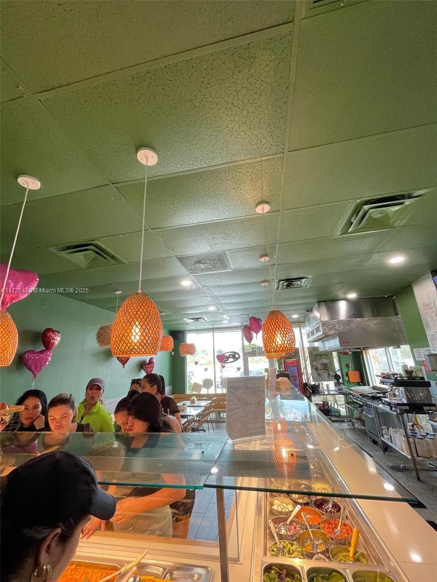 Thriving Health Food Restaurant with Loyal Customer Base