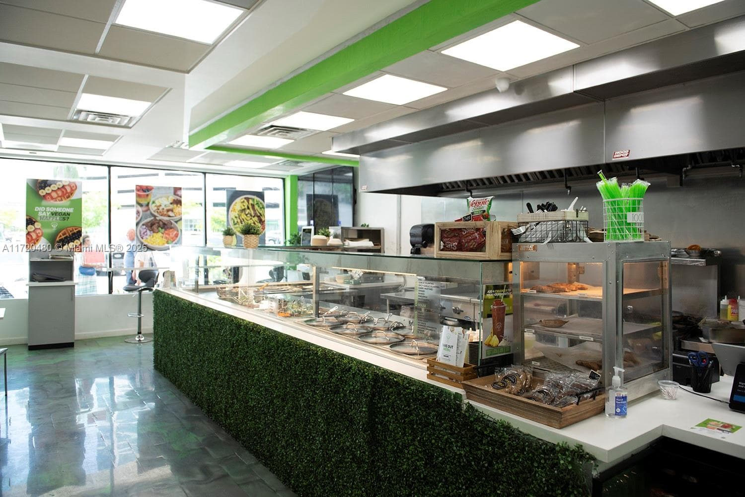 Thriving Health Food Restaurant with Loyal Customer Base