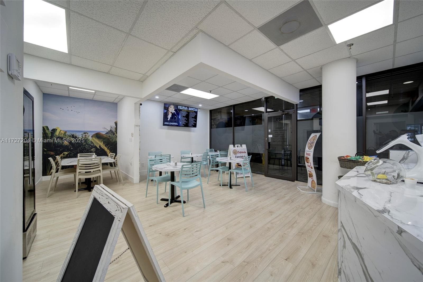 Turnkey Cuban Cafeteria with Growth Potential