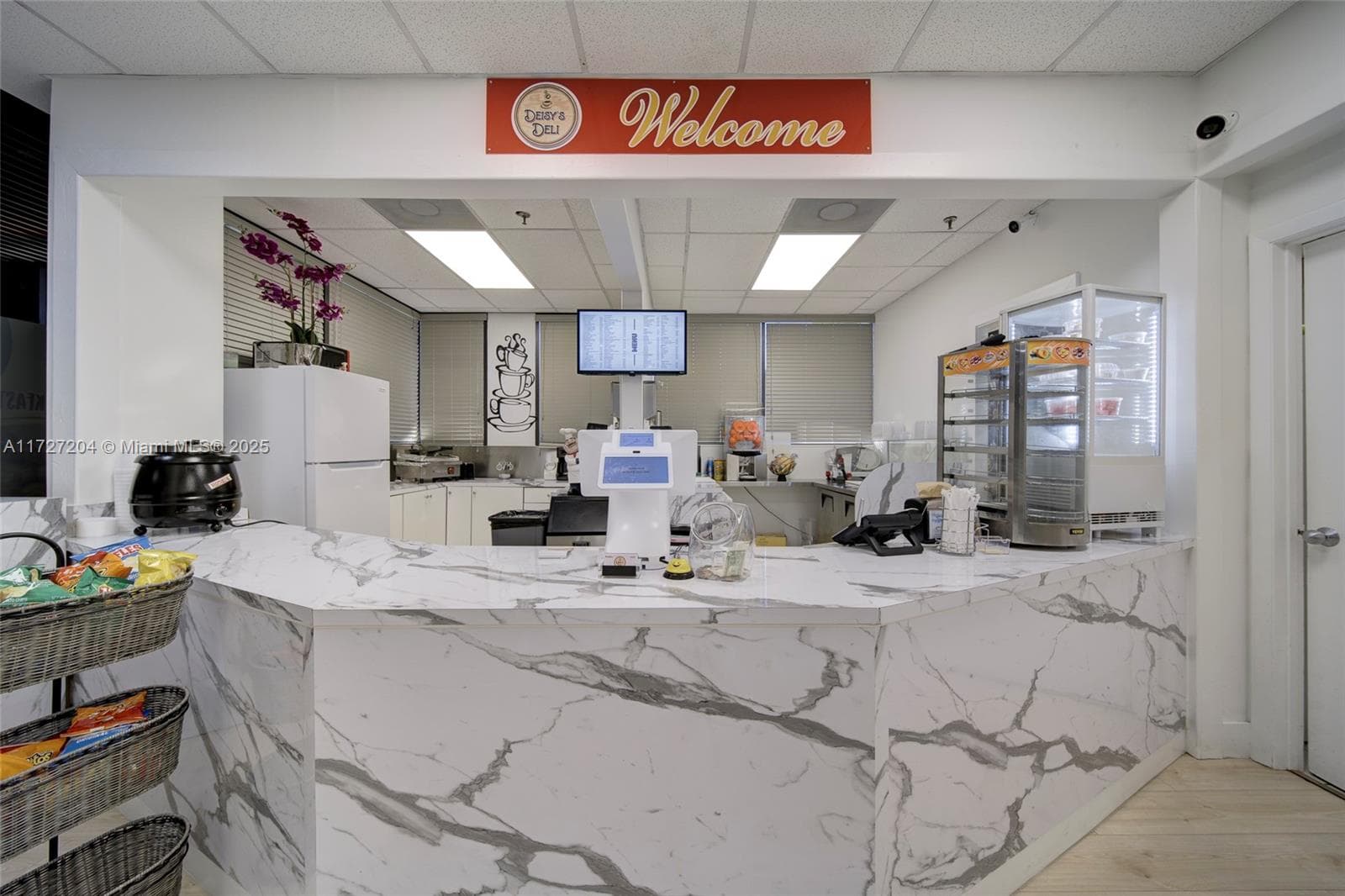 Turnkey Cuban Cafeteria with Growth Potential