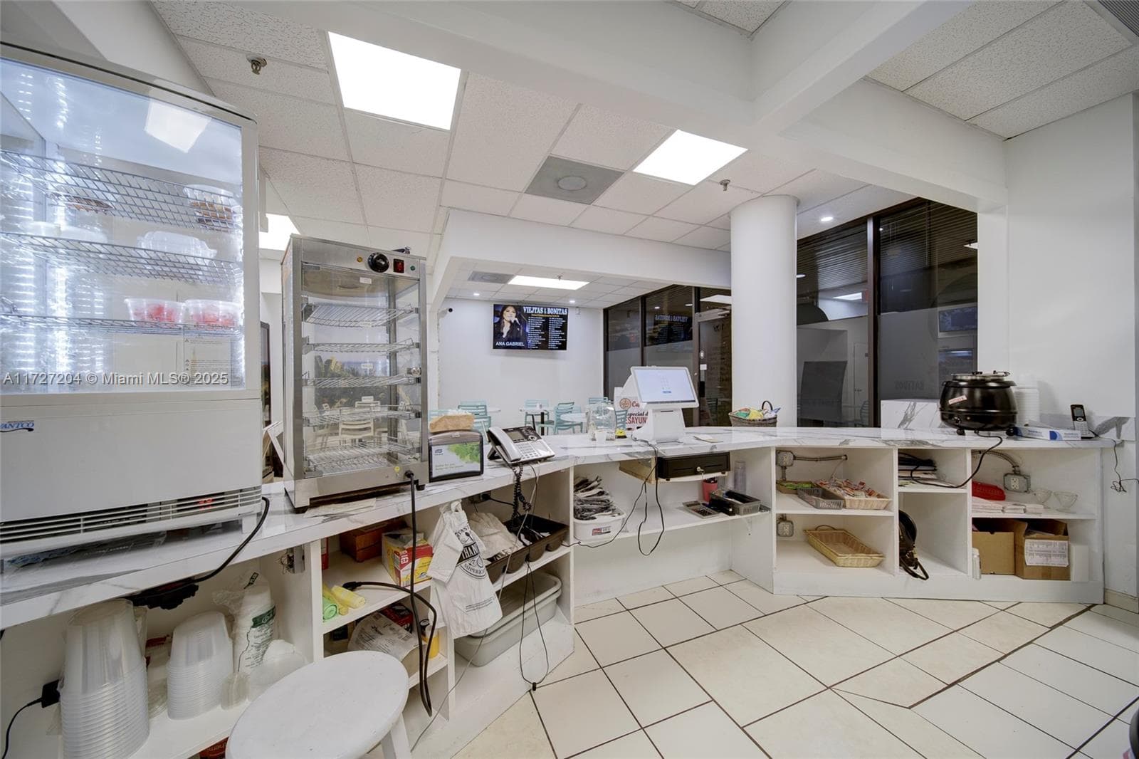 Turnkey Cuban Cafeteria with Growth Potential