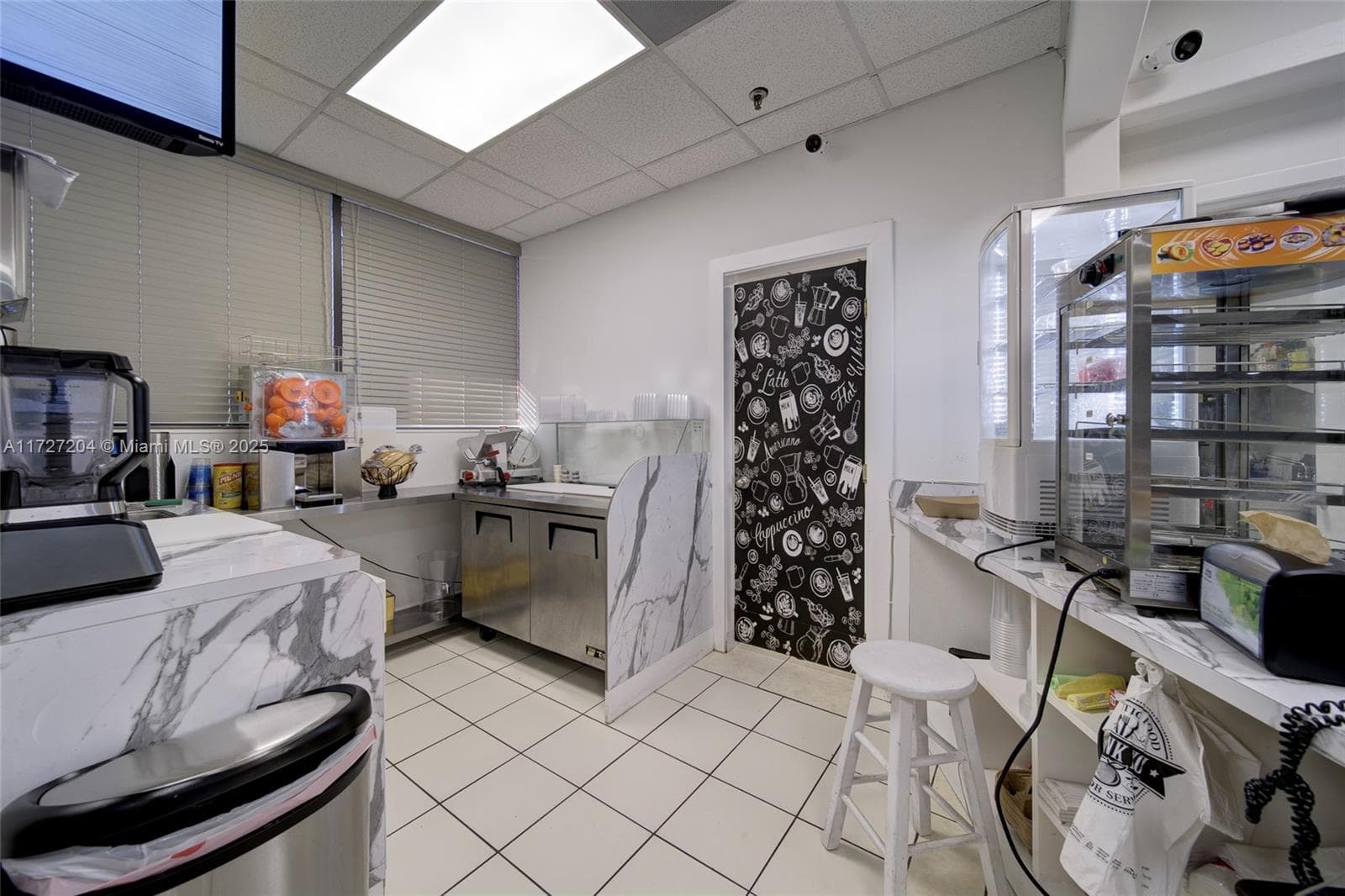 Turnkey Cuban Cafeteria with Growth Potential