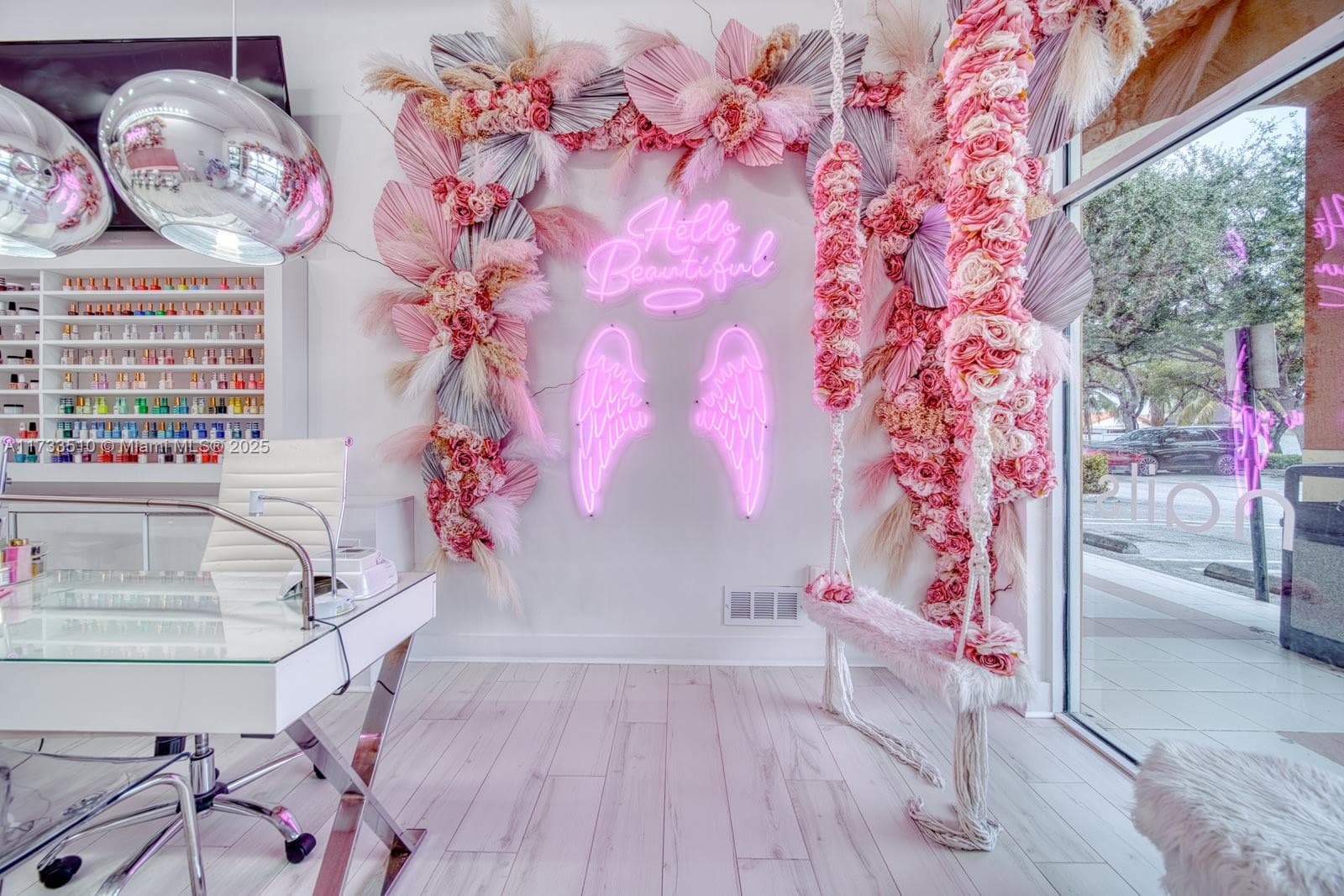 Thriving Beauty Salon with Established Client Base