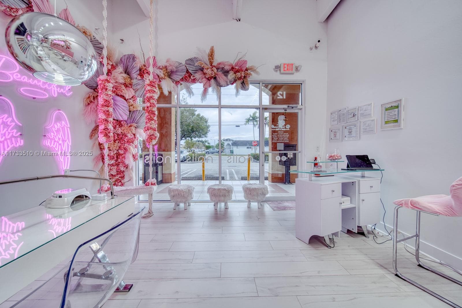Thriving Beauty Salon with Established Client Base