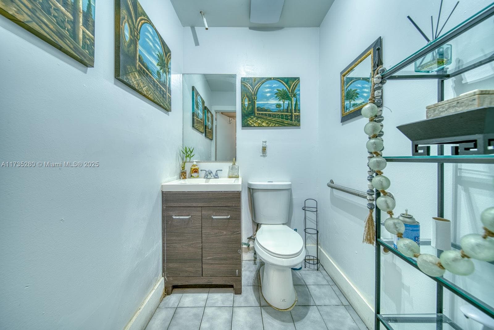 Thriving Beauty Salon with Strong Client Base