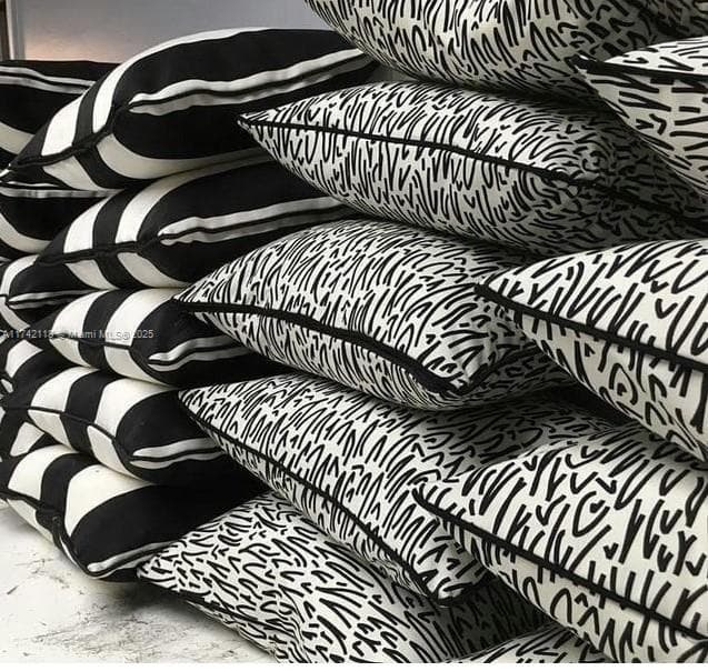 Premier Luxury Furniture Retailer with International Reach