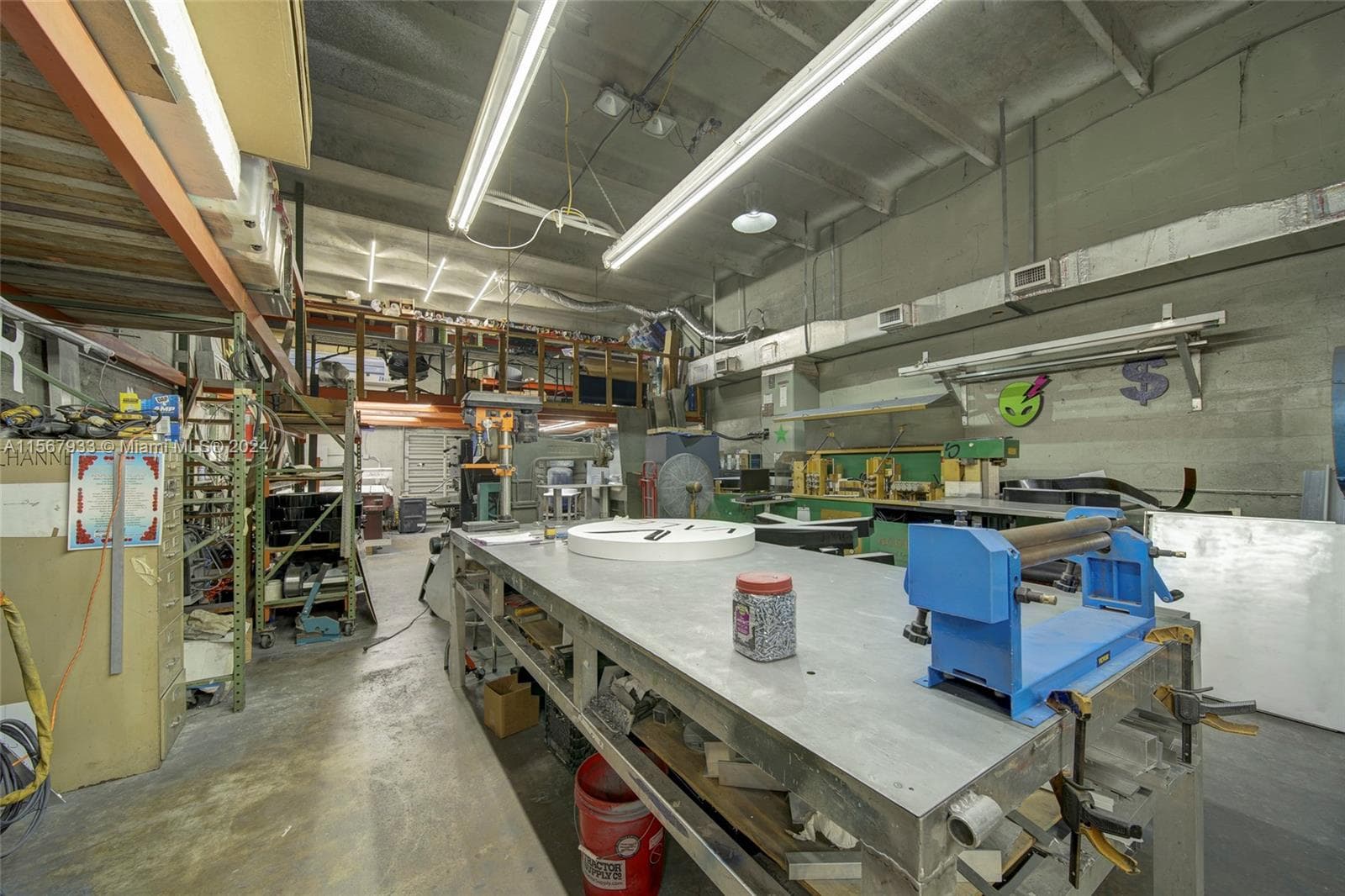 Established Sign Manufacturer with Turnkey Operations