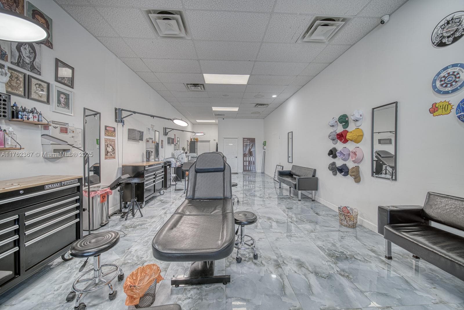 Turnkey Tattoo Studio with High End Equipment