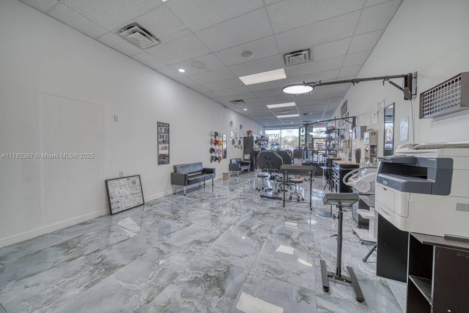 Turnkey Tattoo Studio with High End Equipment