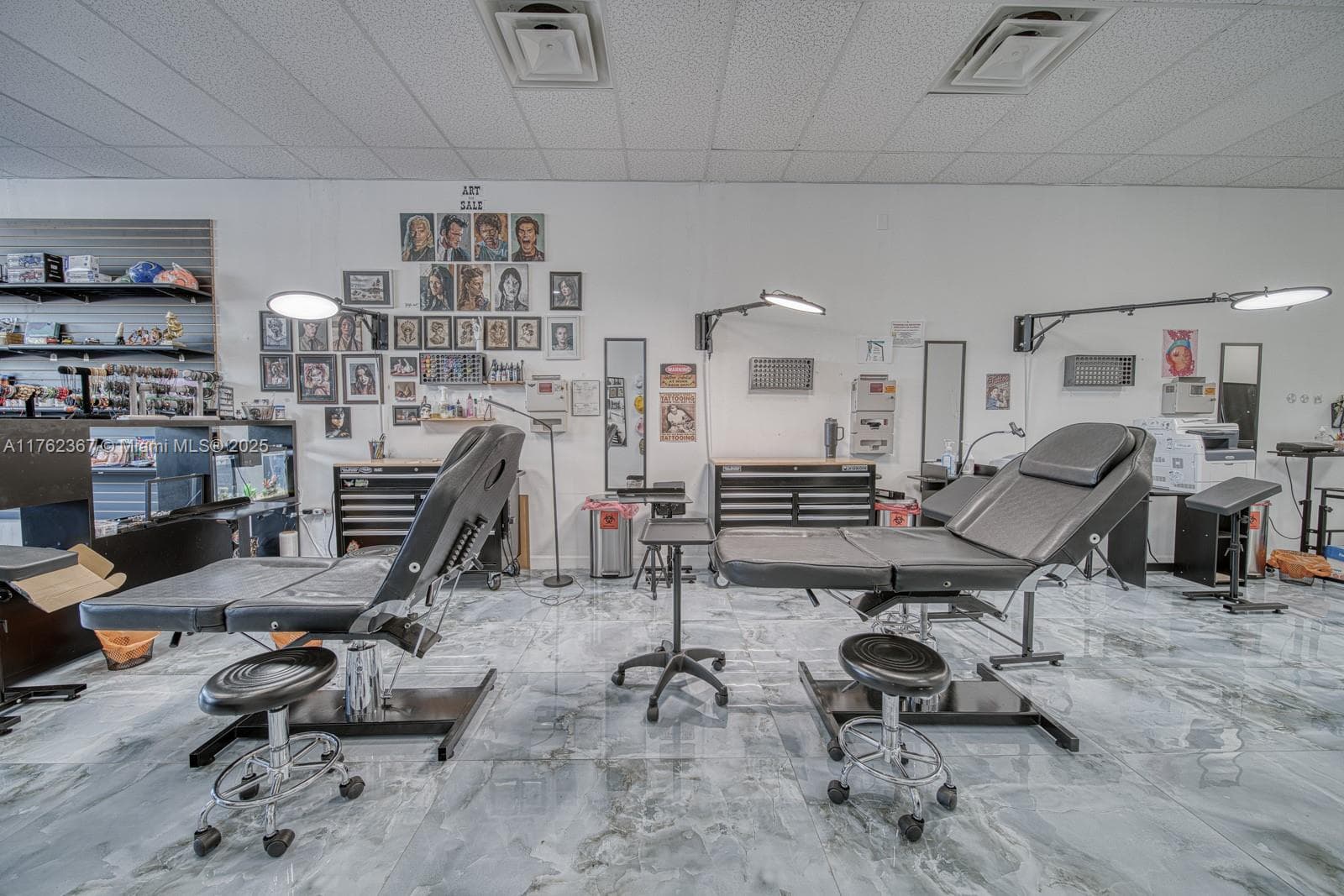 Turnkey Tattoo Studio with High End Equipment