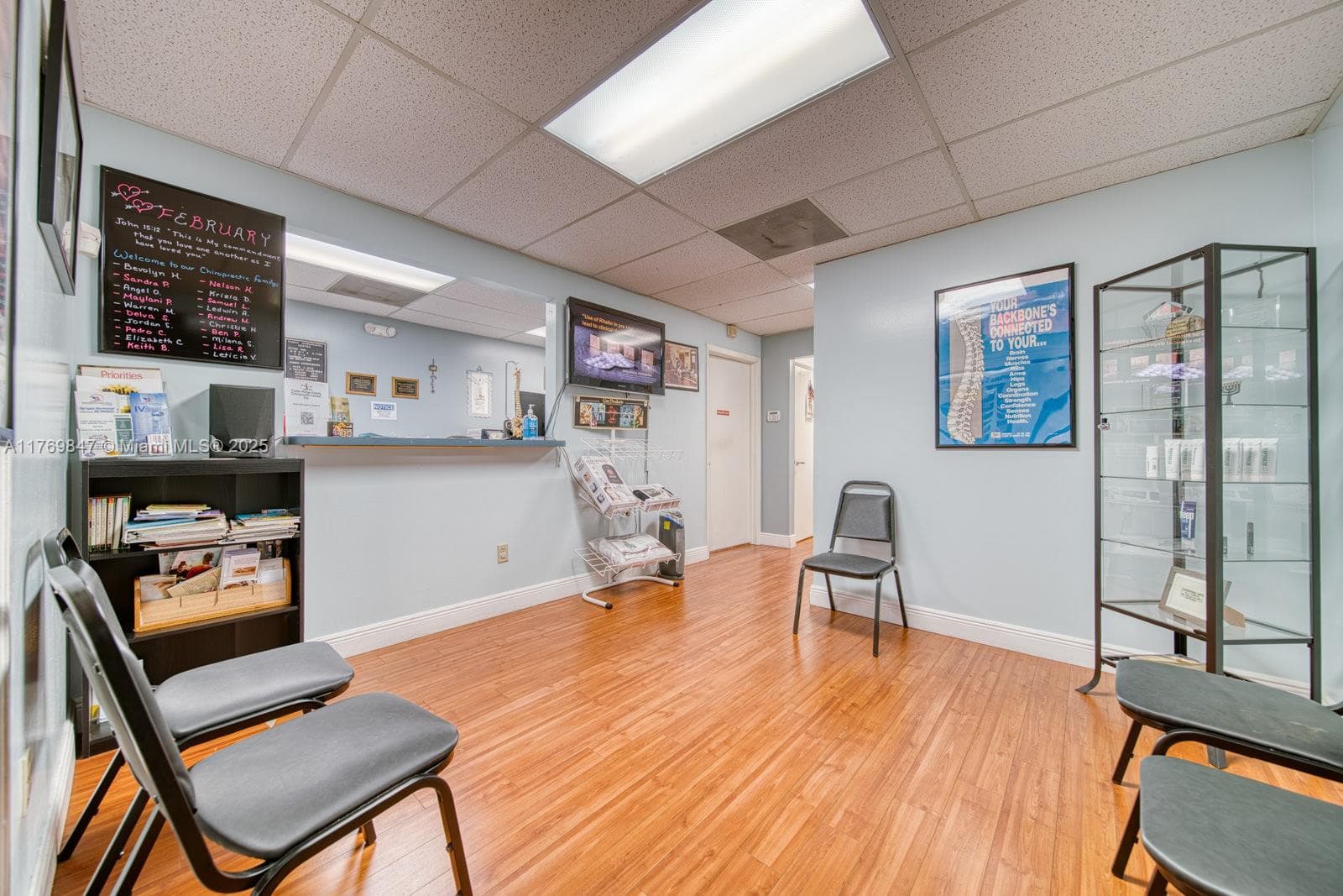 Established Chiropractic Clinic with Loyal Clientele