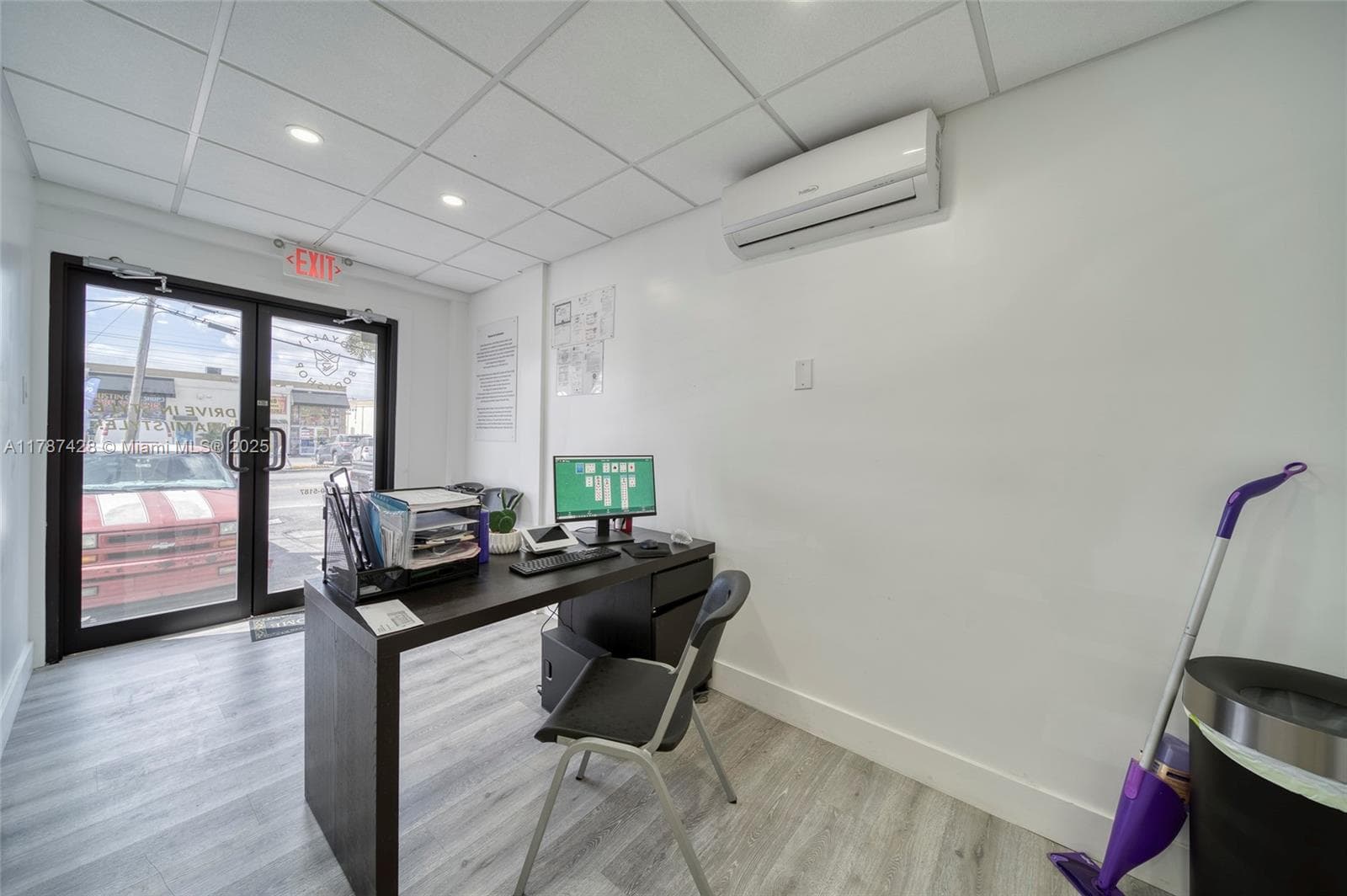 Turnkey Auto Body Shop with Essential Equipment