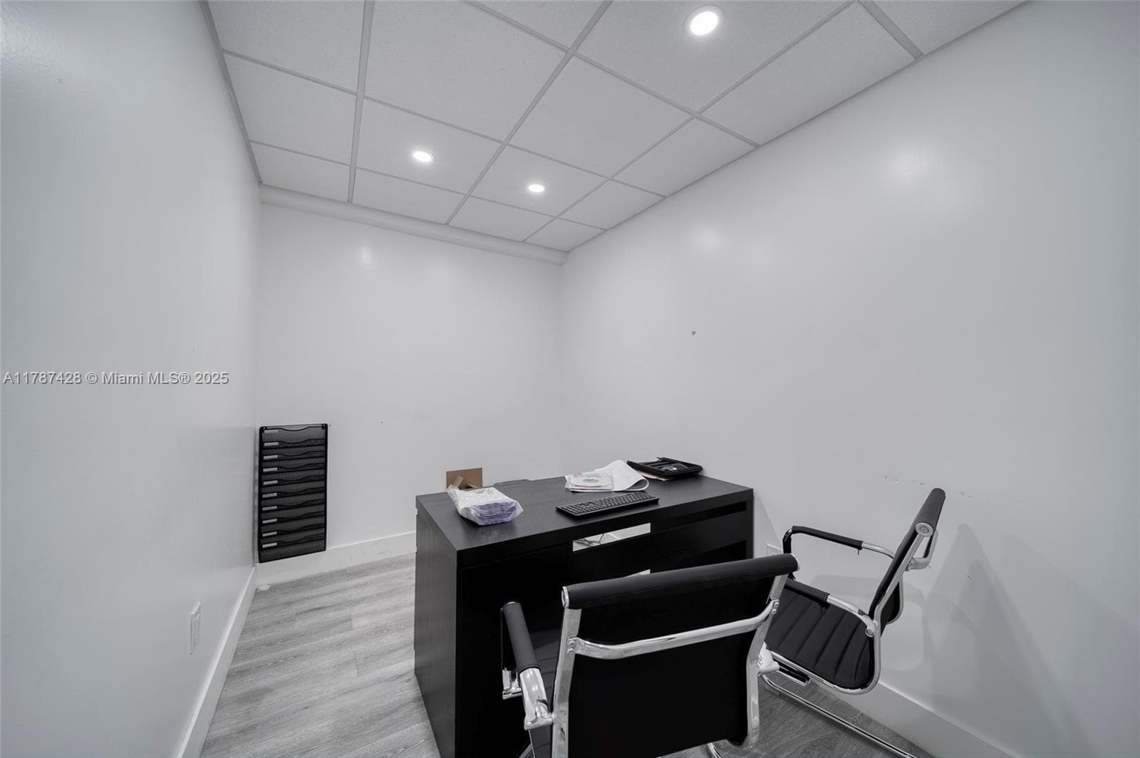 Turnkey Auto Body Shop with Essential Equipment