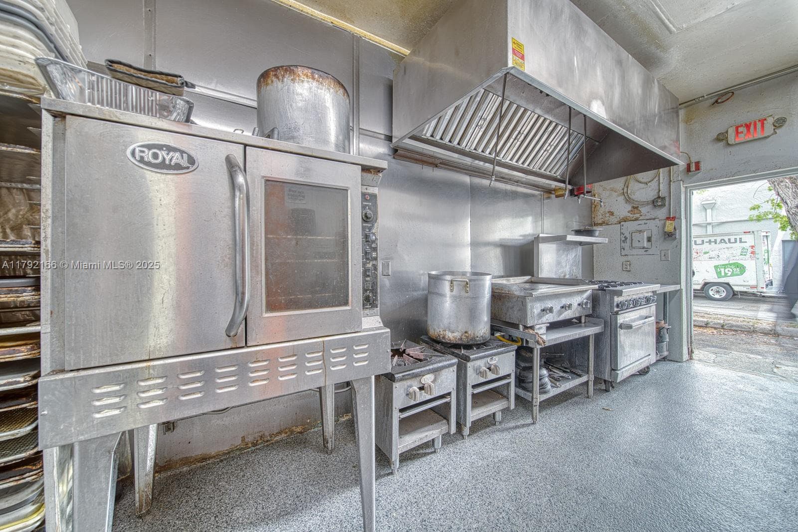 Leading Meal Prep and Delivery Service with Loyal Clientele