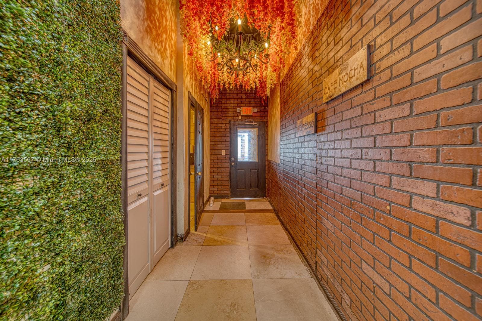 Thriving Bar with Live Entertainment Venue