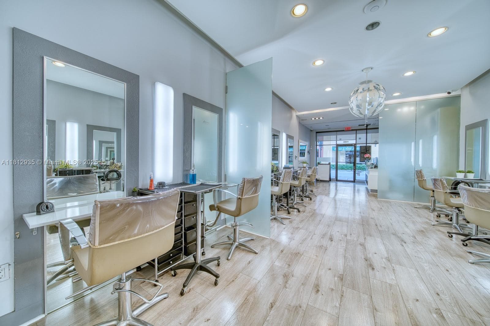 Premier Hair Salon with Turnkey Operations
