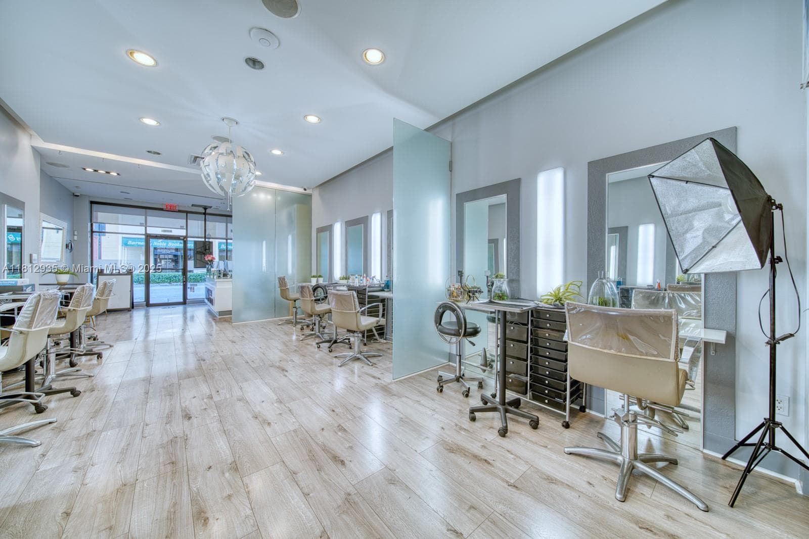 Premier Hair Salon with Turnkey Operations