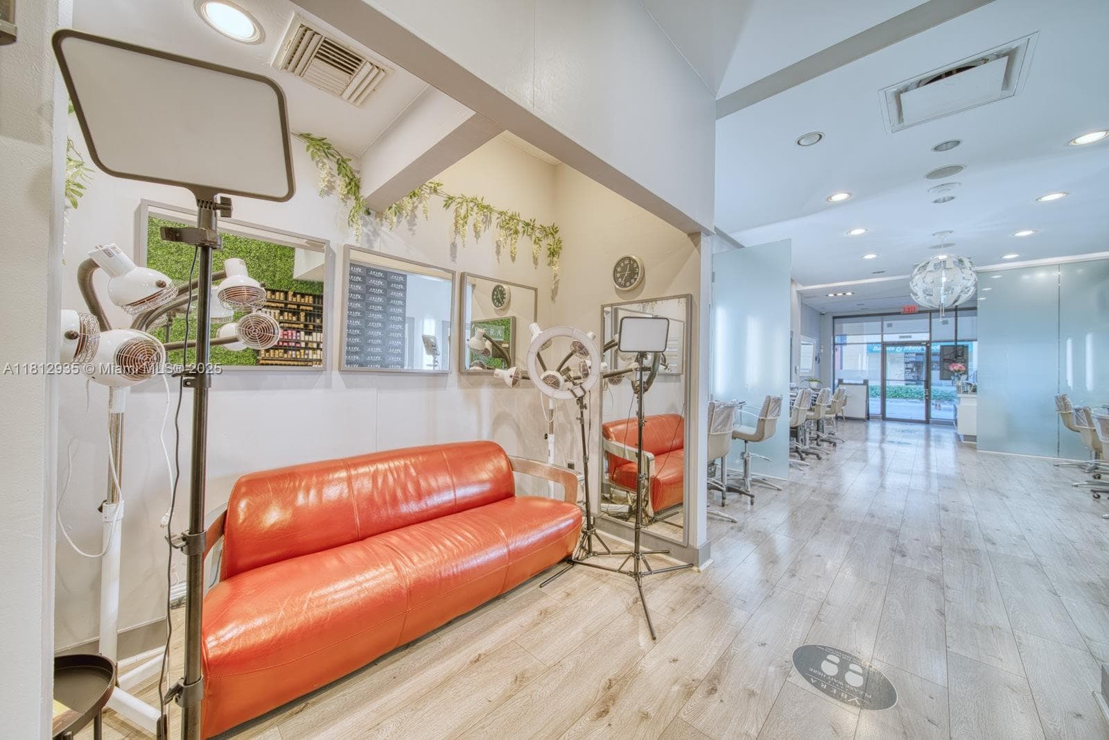 Premier Hair Salon with Turnkey Operations