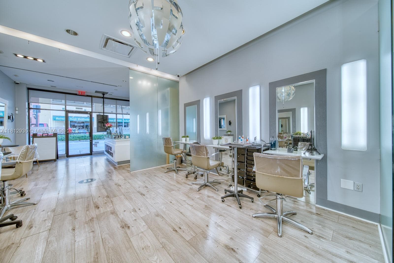 Premier Hair Salon with Turnkey Operations