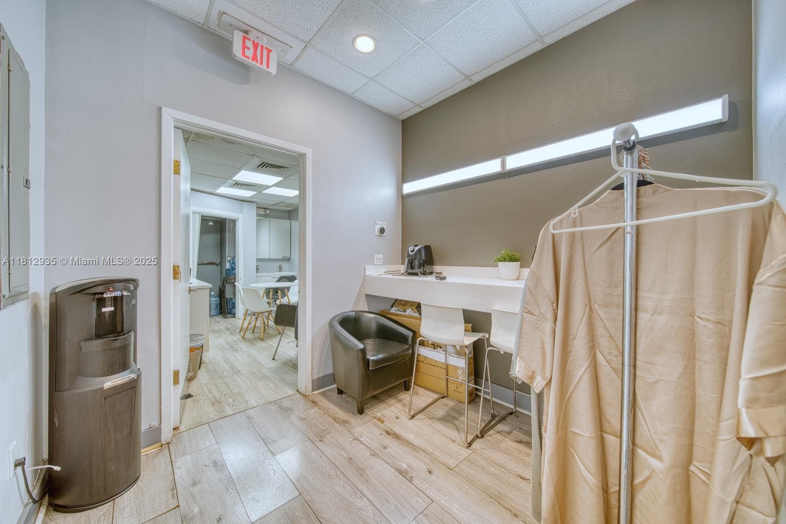 Premier Hair Salon with Turnkey Operations