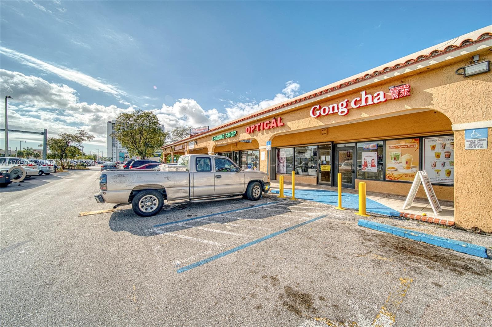 Turnkey Boba Tea Franchise with Strong Brand Recognition