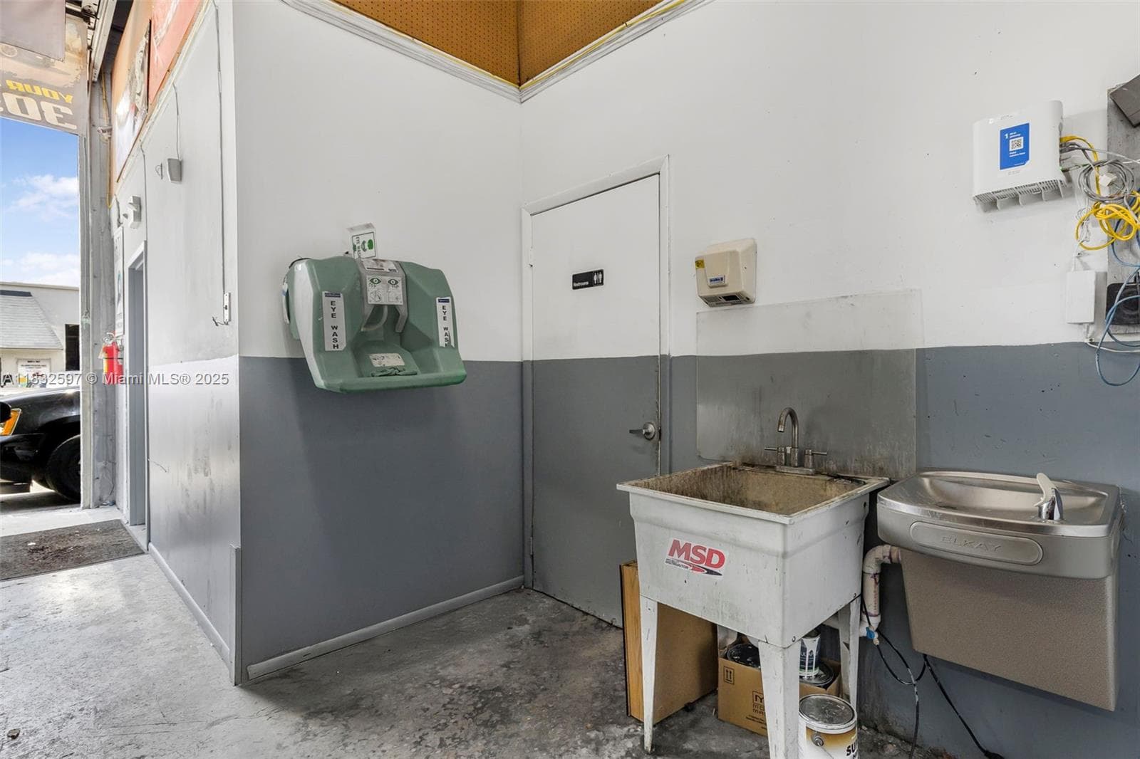 Established Auto Repair Business with Prime Location