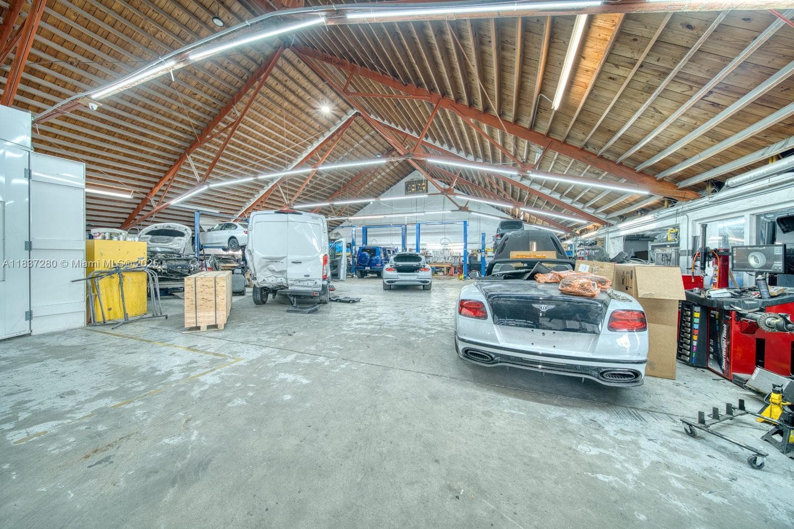 Profitable Auto Repair Shop with Established Insurance Contracts