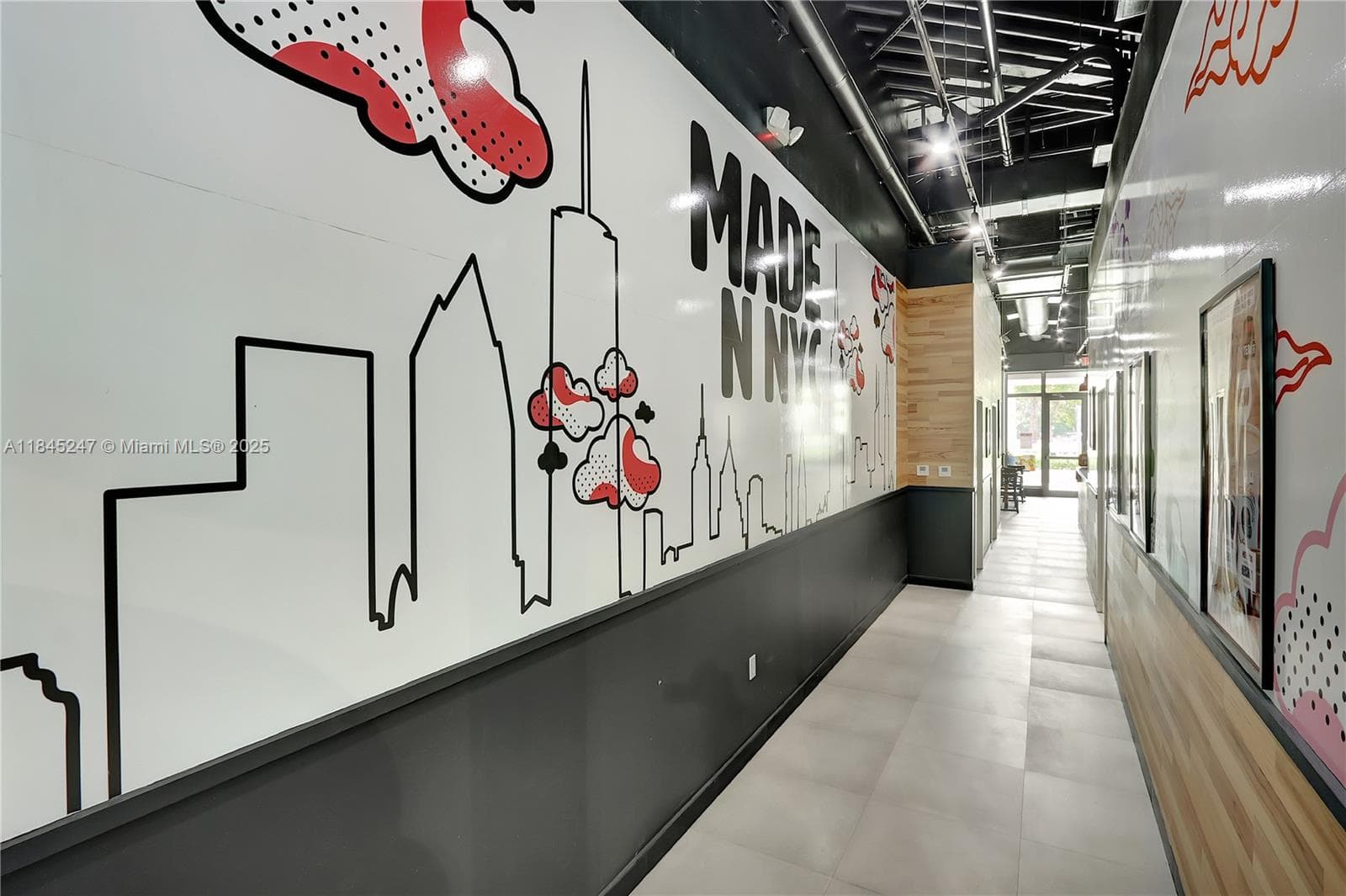 Turnkey Boba Tea Shop with High Traffic Location