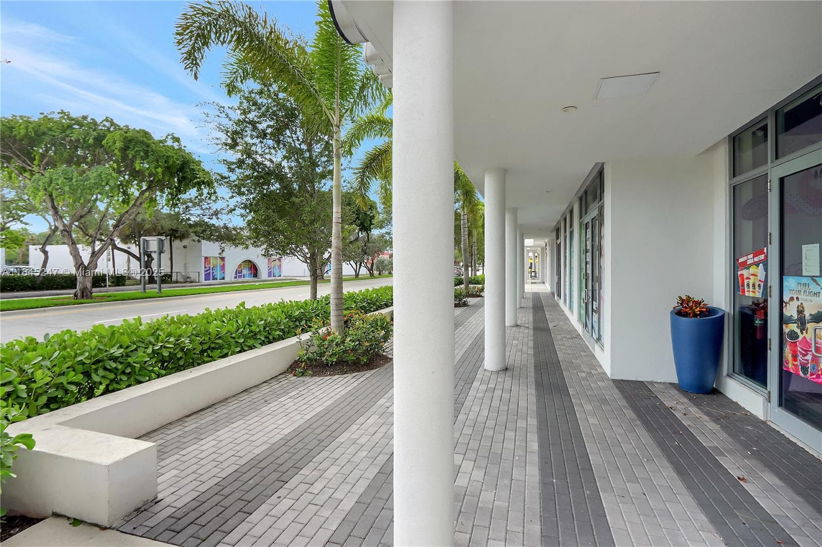 Turnkey Boba Tea Shop with High Traffic Location