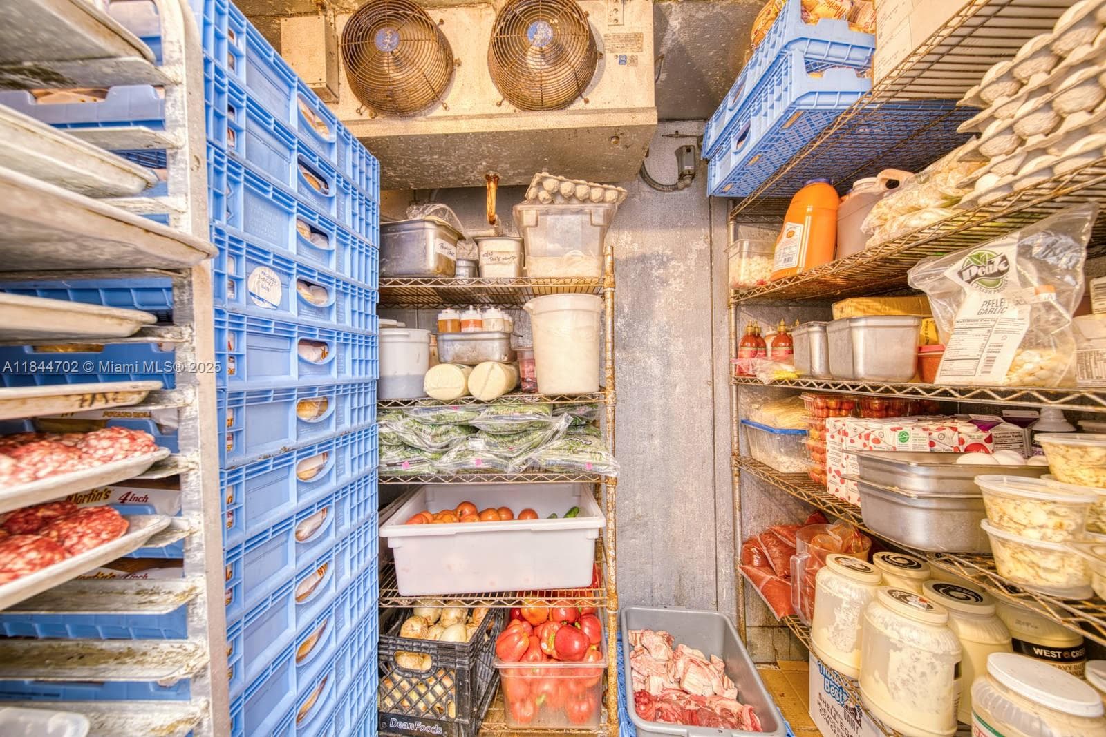 Profitable Gourmet Burger Franchise in High Visibility Location