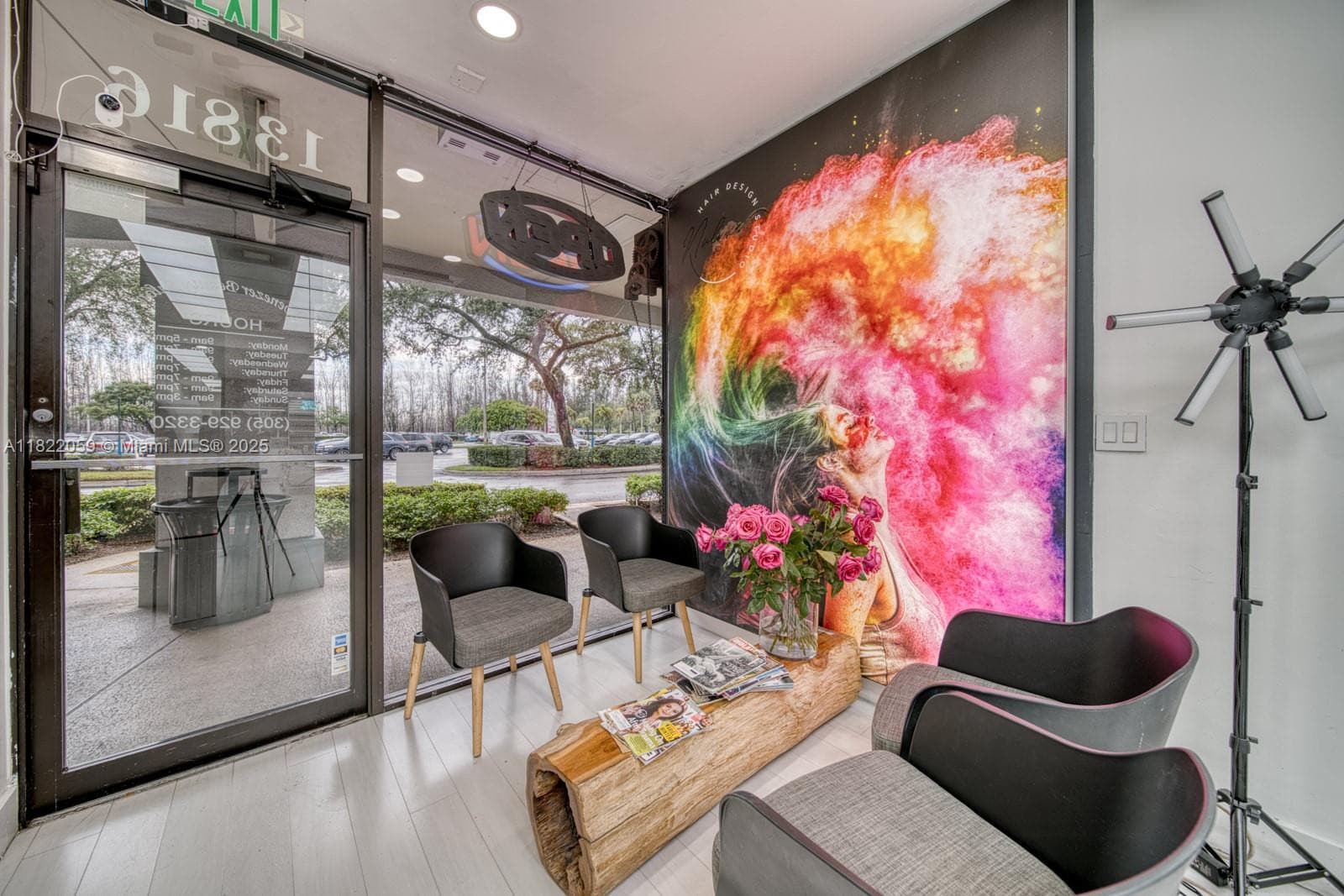 Thriving Beauty Salon with Loyal Clientele