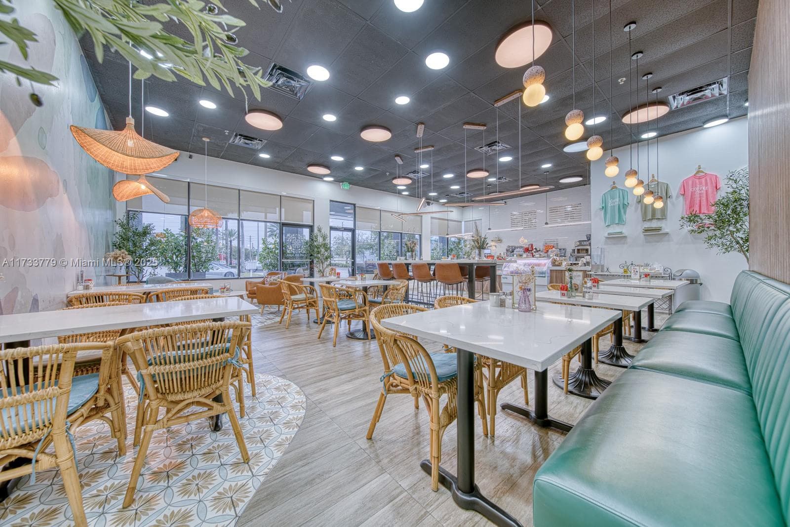 Turnkey Restaurant with Modern Infrastructure