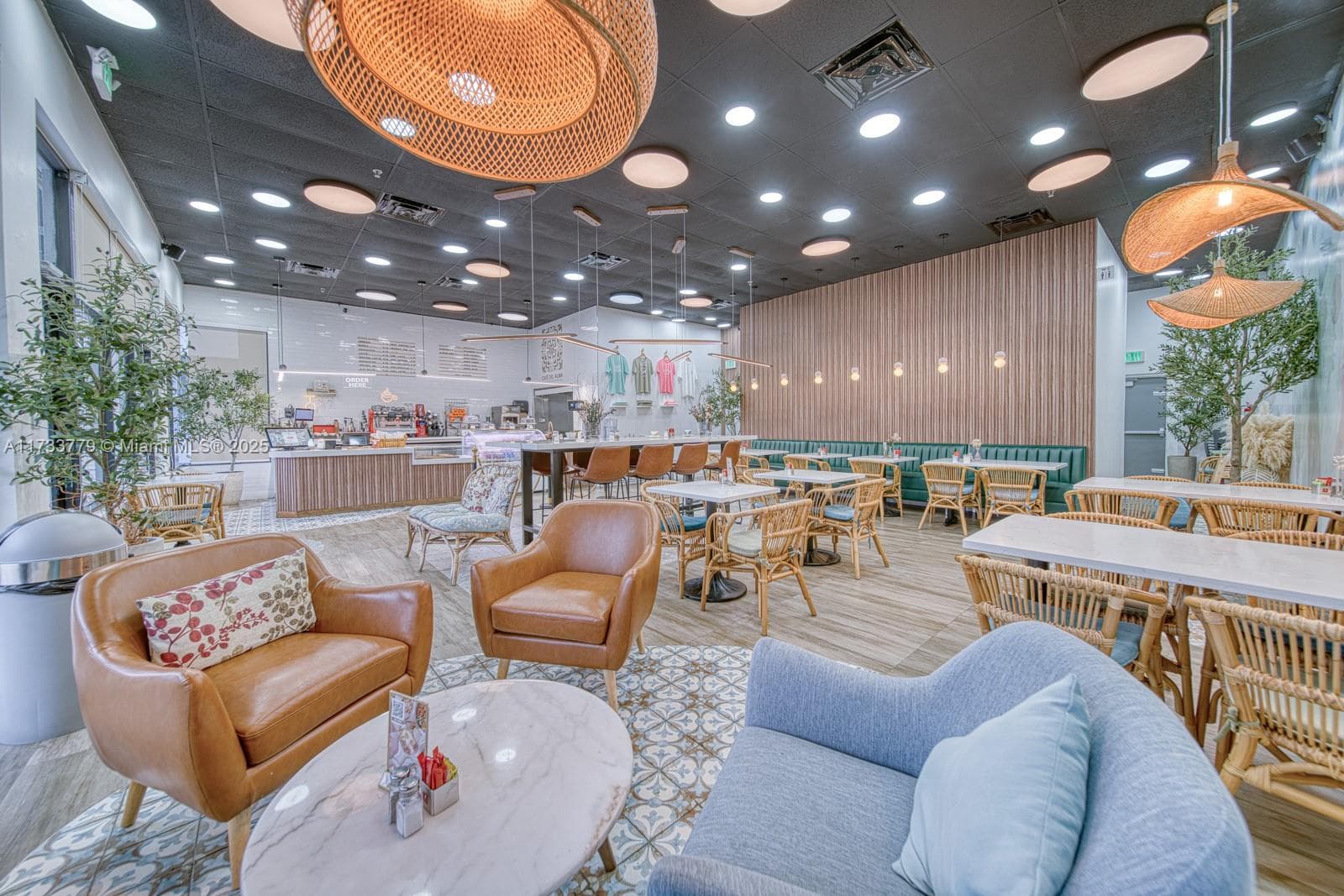 Turnkey Restaurant with Modern Infrastructure