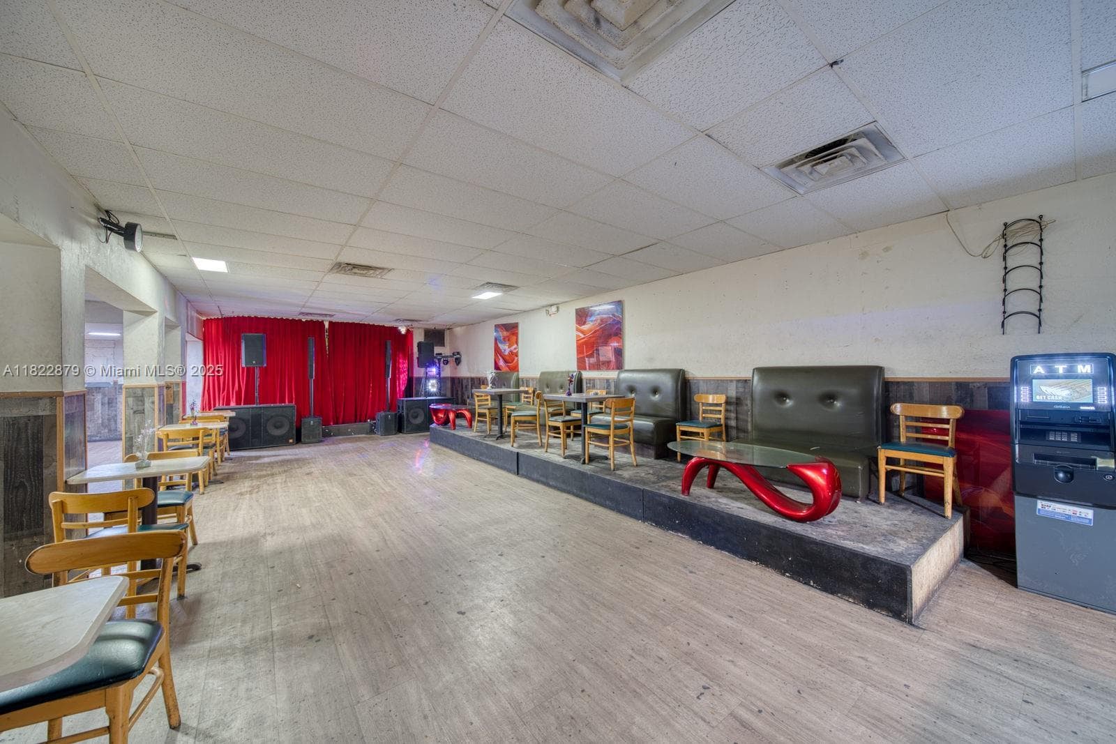 Turnkey Sports Bar with Casino Machines