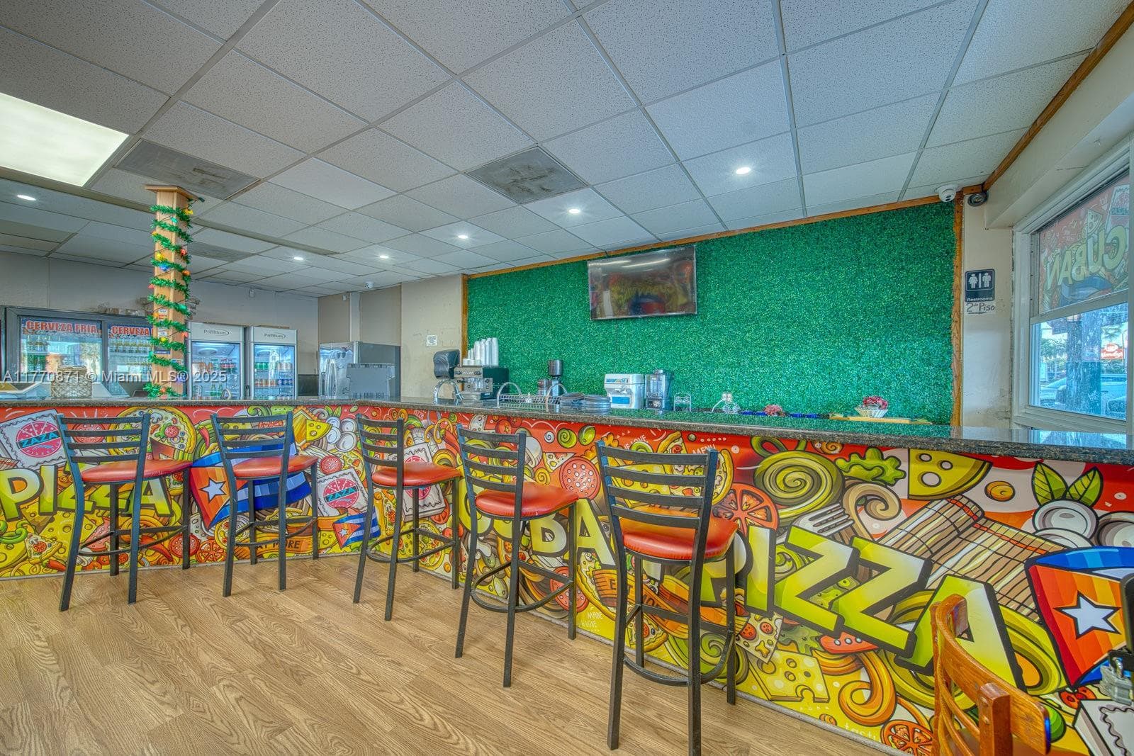 Turnkey Pizzeria with Significant Growth Potential