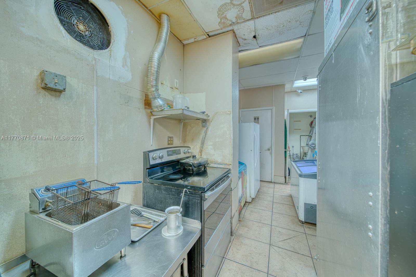 Turnkey Pizzeria with Significant Growth Potential