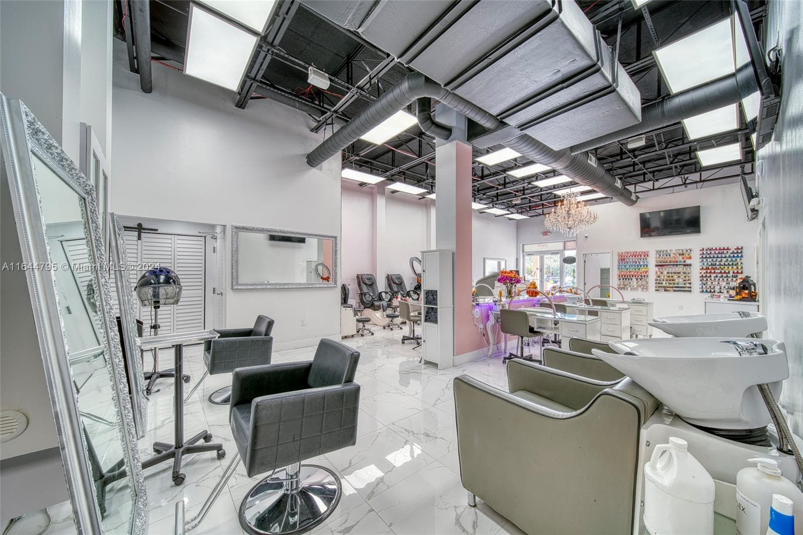 Turnkey Full Service Beauty Salon with Prime Location