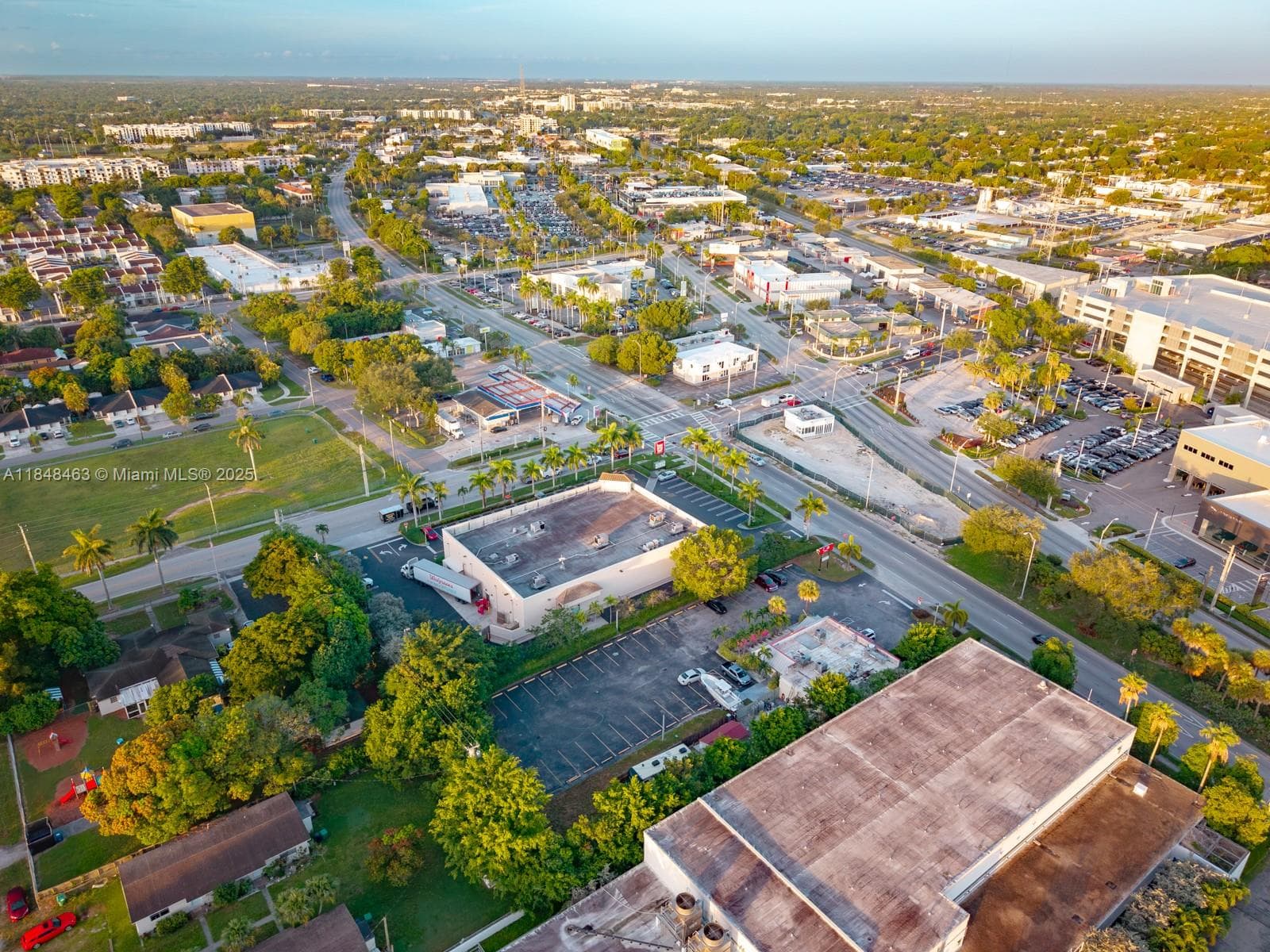 Turnkey Restaurant with Prime High Visibility Location