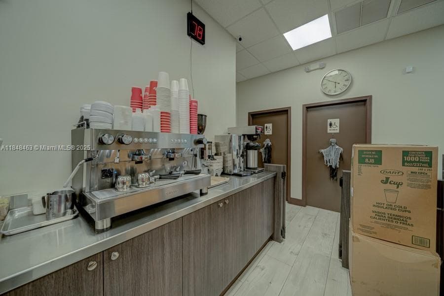 Turnkey Restaurant with Prime High Visibility Location