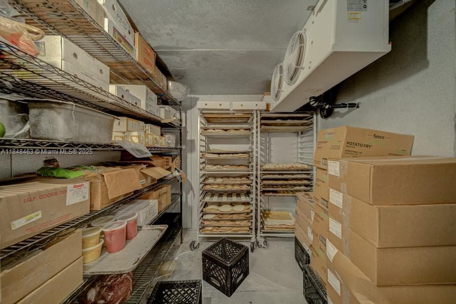 Turnkey Restaurant with Prime High Visibility Location